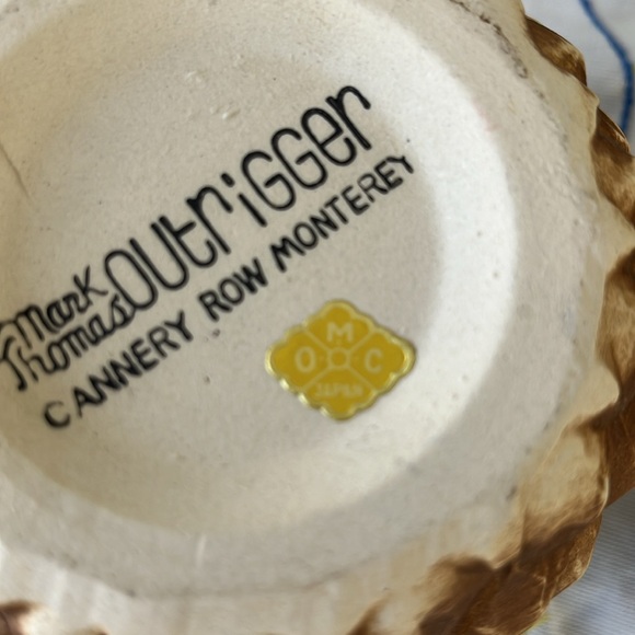 Mark Thomas Outrigger Cannery Row- Vintage Drink Mug - Picture 12 of 12